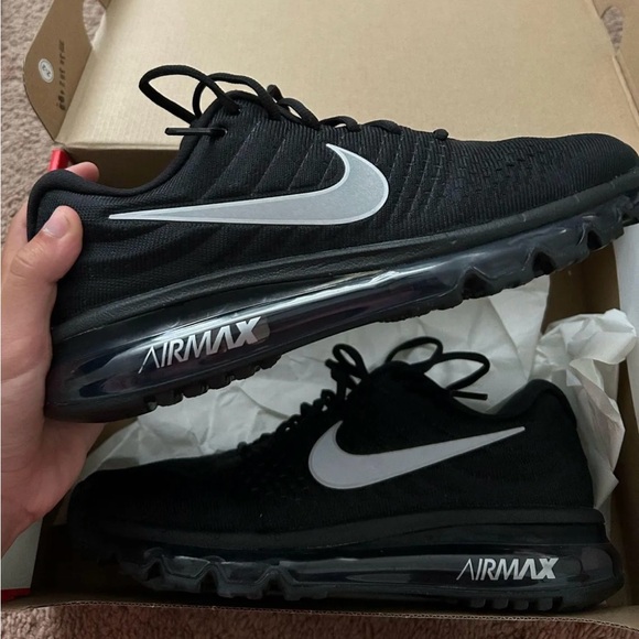 Nike Air Max Women’s Black and White Sneakers - Picture 2 of 3